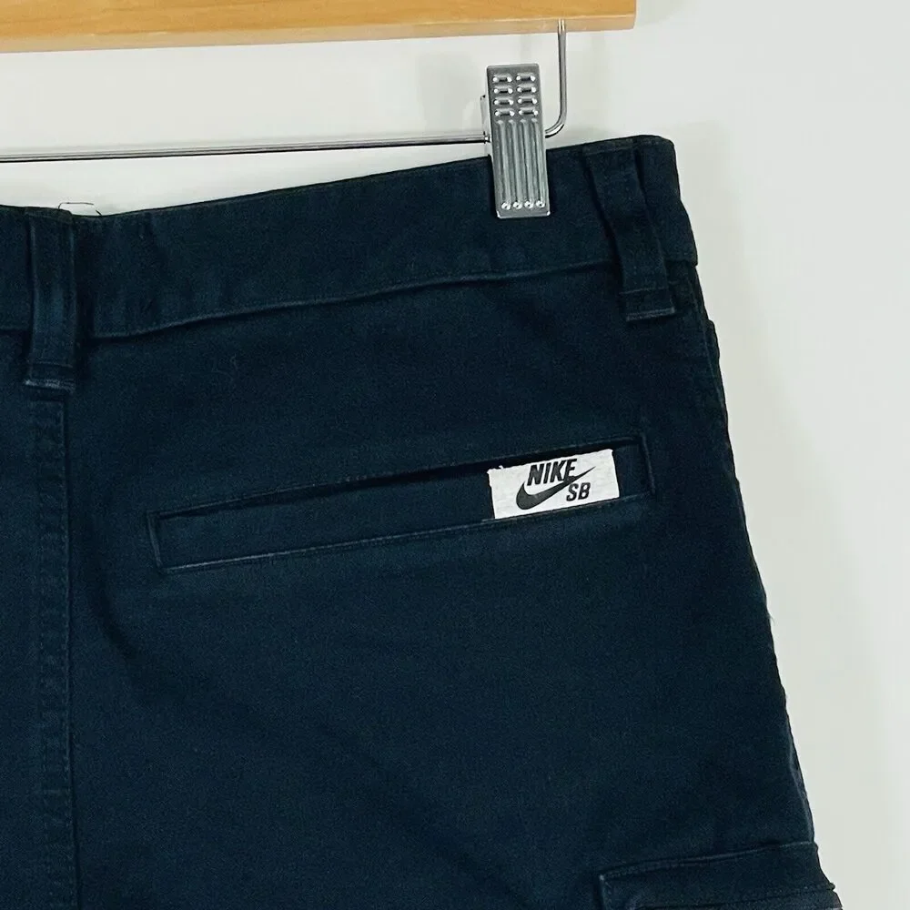 Nike SB Shorts Mens‎ 30 Navy Cargo Pockets Skateboarding 7